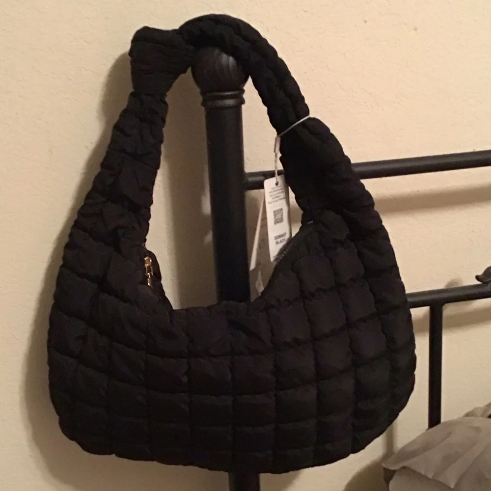 CASUAL BLACK NYLON PARACHUTE BAG, NWT - Picture 1 of 3